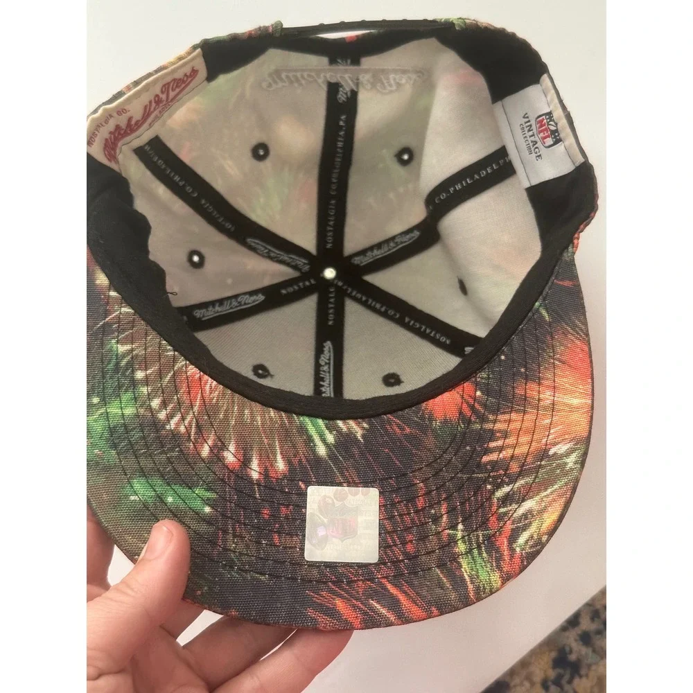 Mitchell & Ness Dallas Cowboys Snapback Hat‎ NFL Firework Graphic Print Cap Mens